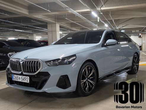 BMW 5-Series 530i xDrive M Sport — пробег 6 304 км — фото 1 из 5