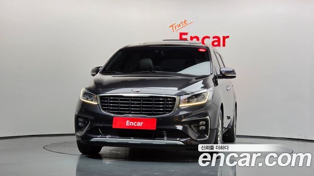 Kia Carnival Gasoline 9-Seater Noblesse Special — пробег 99 638 км — фото 3 из 5