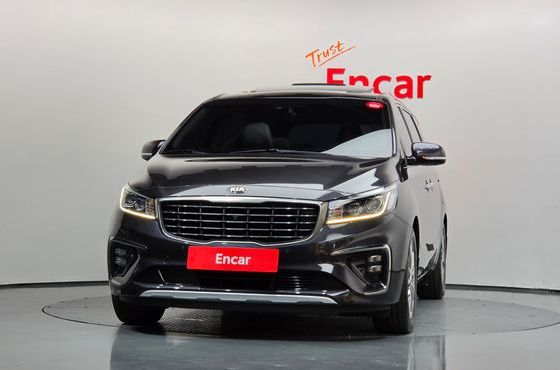 Kia Carnival Gasoline 9-Seater Noblesse Special — пробег 99 638 км — фото 3 из 5
