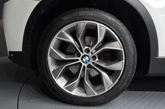 BMW X4 xDrive20d — пробег 134 995 км — фото 5 из 5