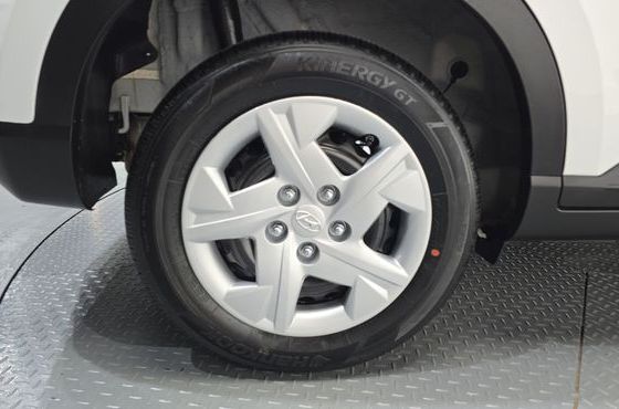 Hyundai Venue 1.6 Smart — пробег 1 389 км — фото 5 из 5