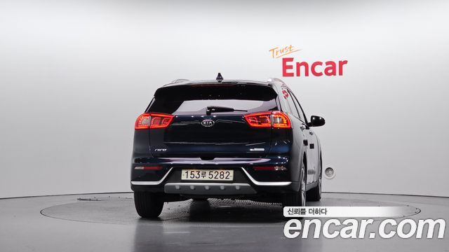 Kia Niro из Кореи Encar