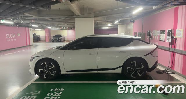 Kia EV6 Long Range 4WD GT Line — пробег 70 000 км — фото 3 из 5