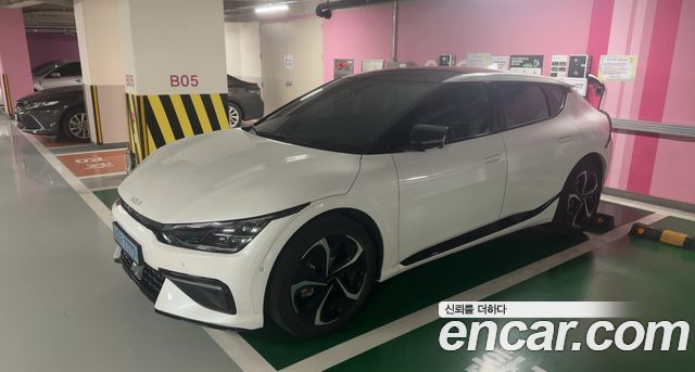 Kia EV6 Long Range 4WD GT Line — пробег 70 000 км — фото 5 из 5