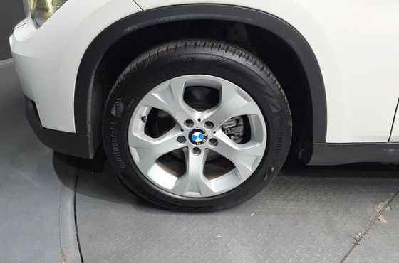 BMW X1 xDrive 20d — пробег 105 737 км — фото 5 из 5
