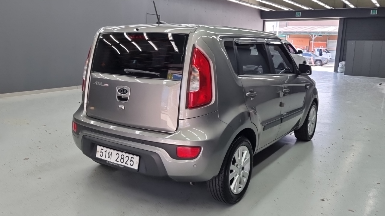 Kia Soul 1.6 GDI Luxury Standard — пробег 39 501 км — фото 2 из 5