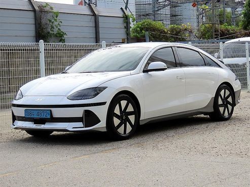 Hyundai Ioniq6 Long Range Exclusive + — пробег 40 956 км — фото 2 из 5