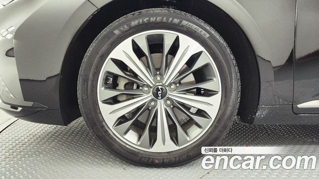 Kia K8 из Кореи Encar