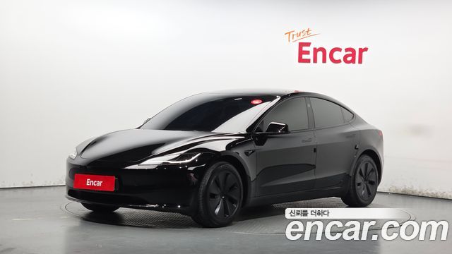 Tesla Model 3 RWD — пробег 14 235 км — фото 1 из 5