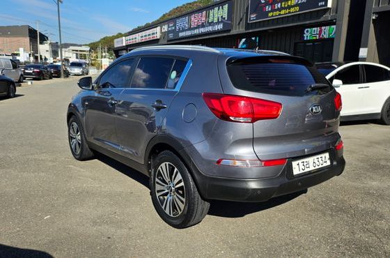 Kia Sportage Diesel 2WD Trendy — пробег 108 349 км — фото 4 из 5