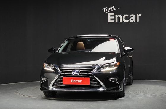 Lexus ES Supreme XV60 — пробег 163 963 км — фото 3 из 5
