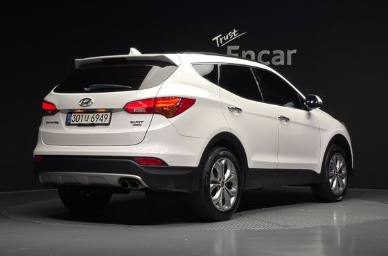 Hyundai Santafe Diesel(e-VGT) 2.0 4WD Exclusive Special — пробег 156 018 км — фото 2 из 5