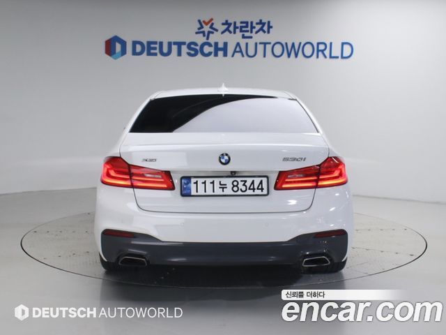BMW 5-Series 530i xDrive M Sport Package Plus — пробег 184 128 км — фото 4 из 5