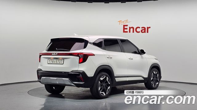 Kia Seltos из Кореи Encar