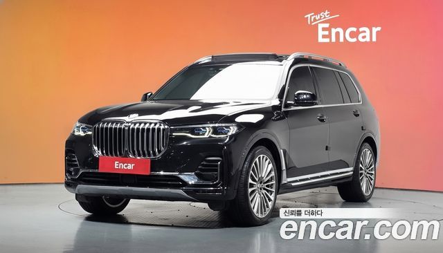 BMW X7 xDrive 40i Design Pure Excellence 6-Seater — пробег 155 762 км — фото 1 из 5
