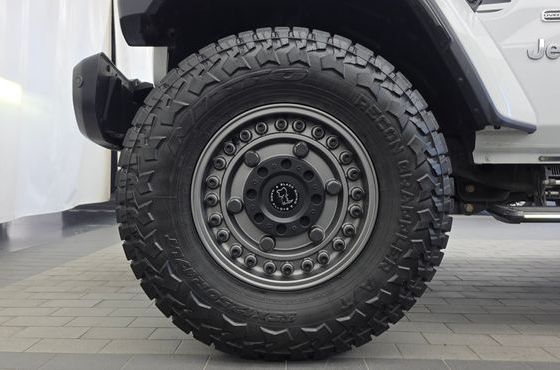 Jeep Wrangler 2.0 Overland Power Top 4Door — пробег 17 369 км — фото 5 из 5
