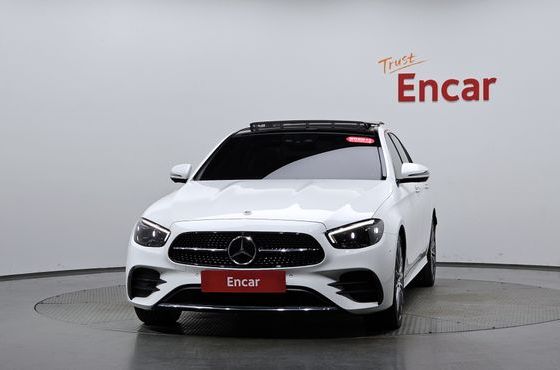 Mercedes-Benz E-Class E350 4MATIC AMG Line — пробег 72 413 км — фото 3 из 5