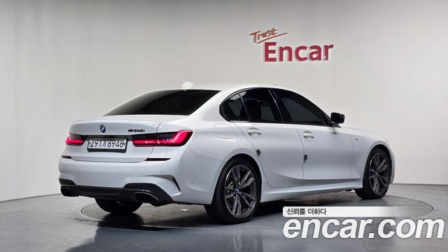 BMW 3-Series из Кореи Encar