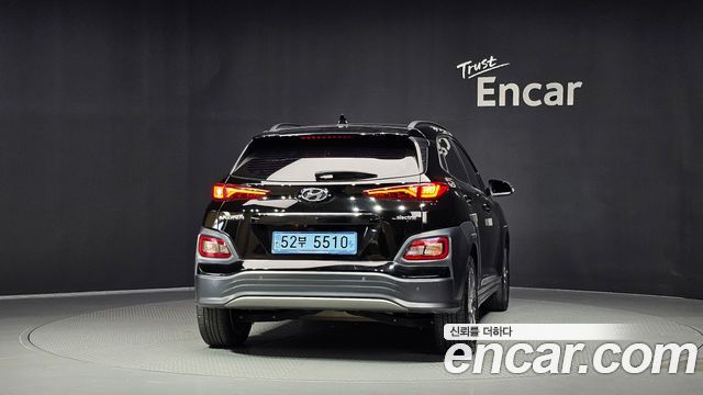 Hyundai Kona Premium — пробег 286 450 км — фото 4 из 5