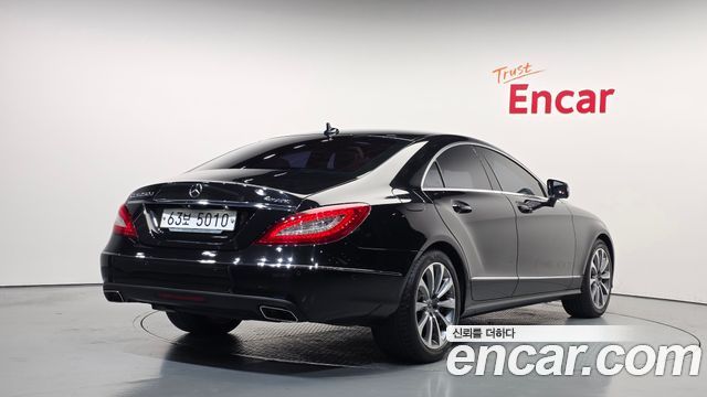 Mercedes-Benz CLS-Class CLS250 d 4MATIC — пробег 109 855 км — фото 2 из 5