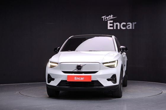 Volvo C40 Twin Ultimate — пробег 47 979 км — фото 3 из 5