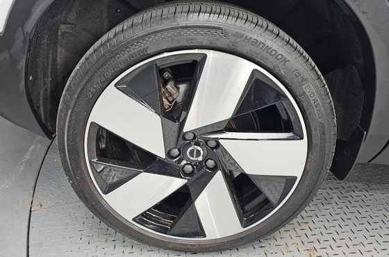 Volvo C40 Twin Ultimate — пробег 47 979 км — фото 5 из 5