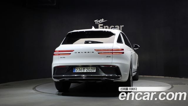 Genesis GV70 из Кореи Encar