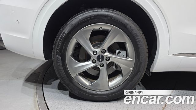 Genesis GV70 из Кореи Encar
