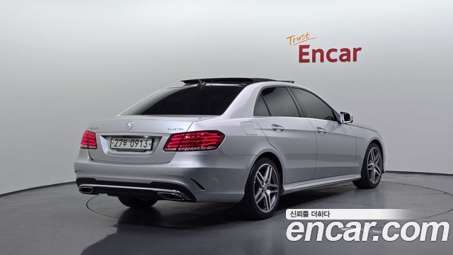 Mercedes-Benz E-Class E350 BlueTec 4MATIC — пробег 64 588 км — фото 2 из 5