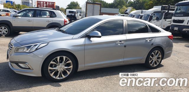 Hyundai Sonata 2.0 Premium Special — пробег 160 877 км — фото 3 из 5