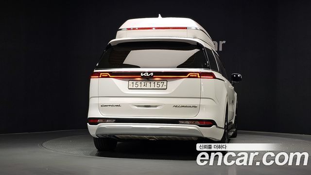 Kia Carnival Gasoline 7-Seater Hi-Limousine Signature — пробег 71 332 км — фото 4 из 5