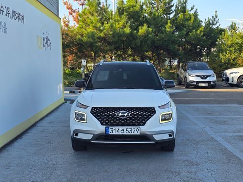 Hyundai Venue 1.6 Flux — пробег 60 968 км — фото 3 из 5