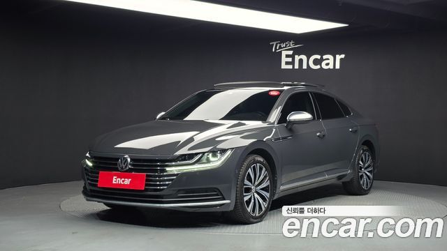 Volkswagen Arteon 2.0 TDI Premium — пробег 81 004 км — фото 1 из 5