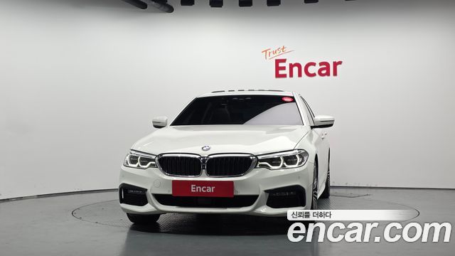 BMW 5-Series 530i xDrive M Sport Package Plus — пробег 176 133 км — фото 3 из 5
