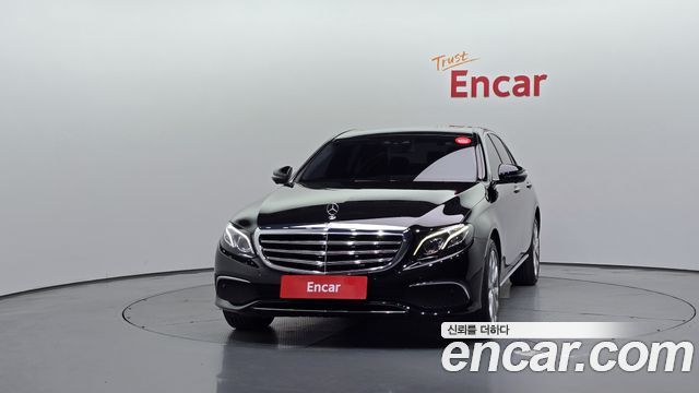 Mercedes-Benz E-Class из Кореи Encar