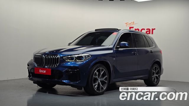 BMW X5 xDrive 30d M Sport — пробег 64 041 км — фото 1 из 5