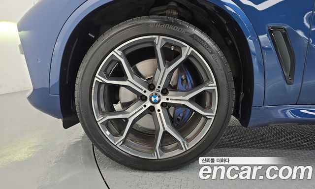 BMW X5 xDrive 30d M Sport — пробег 64 041 км — фото 5 из 5