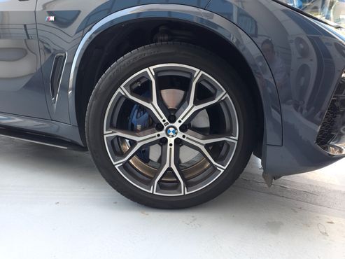 BMW X5 xDrive 30d M Sport — пробег 88 000 км — фото 4 из 5