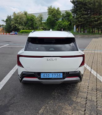 Kia EV5 Long Range 2WD Earth — пробег 3 500 км — фото 2 из 5
