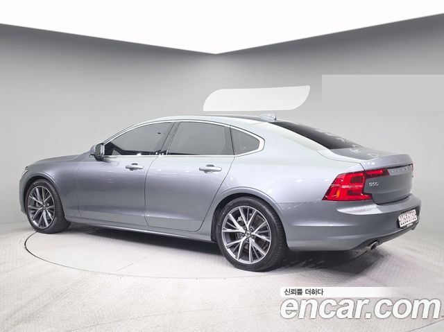Volvo S90 D5 AWD Momentum — пробег 59 628 км — фото 4 из 5