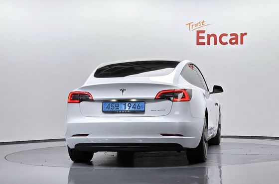 Tesla Model 3 Long Range AWD — пробег 60 318 км — фото 4 из 5