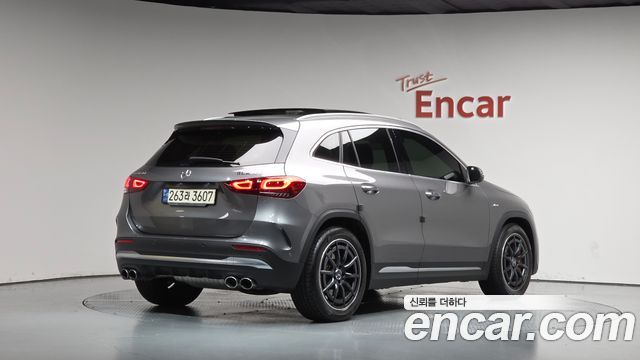 Mercedes-Benz GLA-Class GLA45 AMG 4MATIC+ — пробег 23 885 км — фото 2 из 5