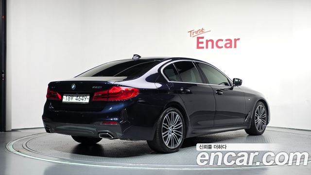 BMW 5-Series 530i xDrive M Sport Package Plus — пробег 174 254 км — фото 2 из 5