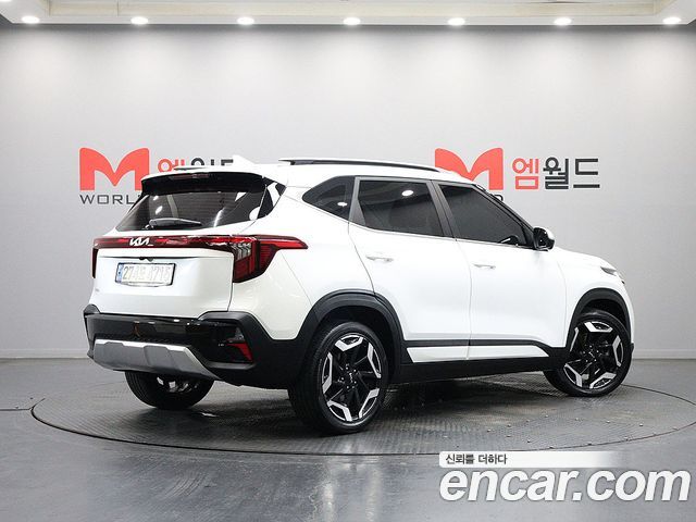 Kia Seltos из Кореи Encar