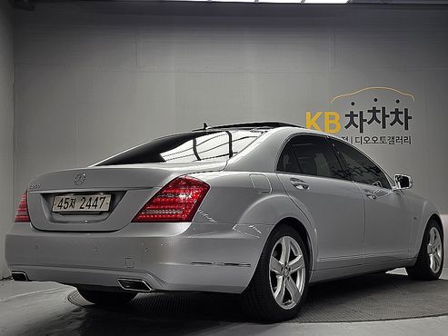 Mercedes-Benz S-Class S350L BlueEFFICIENCY — пробег 84 227 км — фото 4 из 5