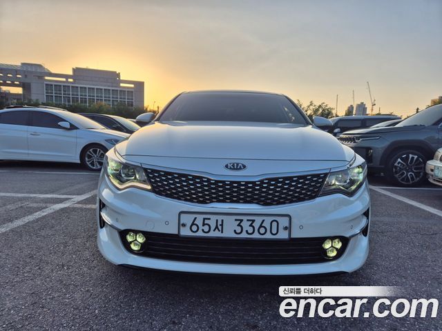 Kia K5 2.0 MX Noblesse — пробег 80 065 км — фото 1 из 5