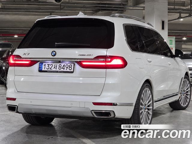 BMW X7 xDrive 40i Design Pure Excellence 7-Seater — пробег 72 152 км — фото 2 из 5