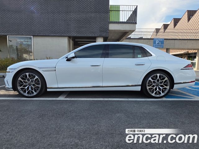 Genesis G90 Gasoline 3.5 Turbo e-S/C AWD — пробег 55 700 км — фото 2 из 5