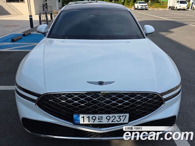 Genesis G90 Gasoline 3.5 Turbo e-S/C AWD — пробег 55 700 км — фото 3 из 5
