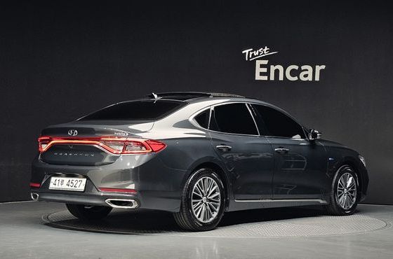 Hyundai Grandeur Exclusive Special — пробег 110 505 км — фото 2 из 5
